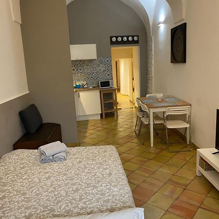 Evviva La Sicilia Catania Apartment Ngoại thất bức ảnh